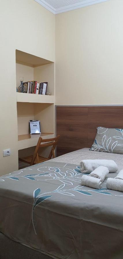 Alle'S M Shyri Studio Apartment Tirana Exterior foto